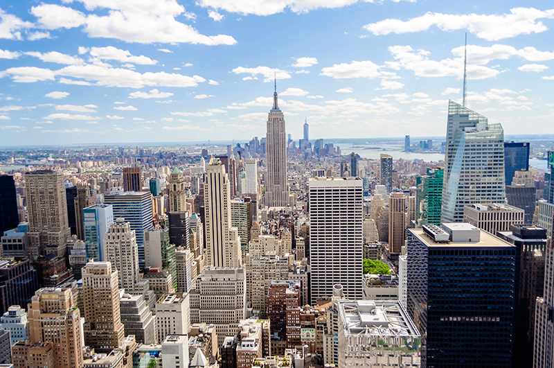 Manhattan's Real Estate Market Shifts Toward Buyers